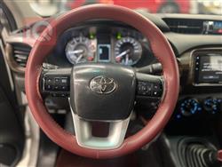 تويوتا هايلوكس